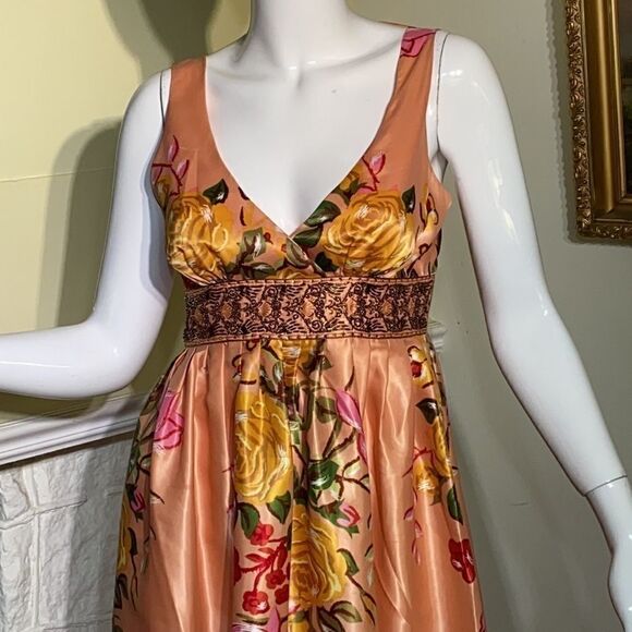 Forever 21 Pink Floral Satin Dress - Picture 2 of 7